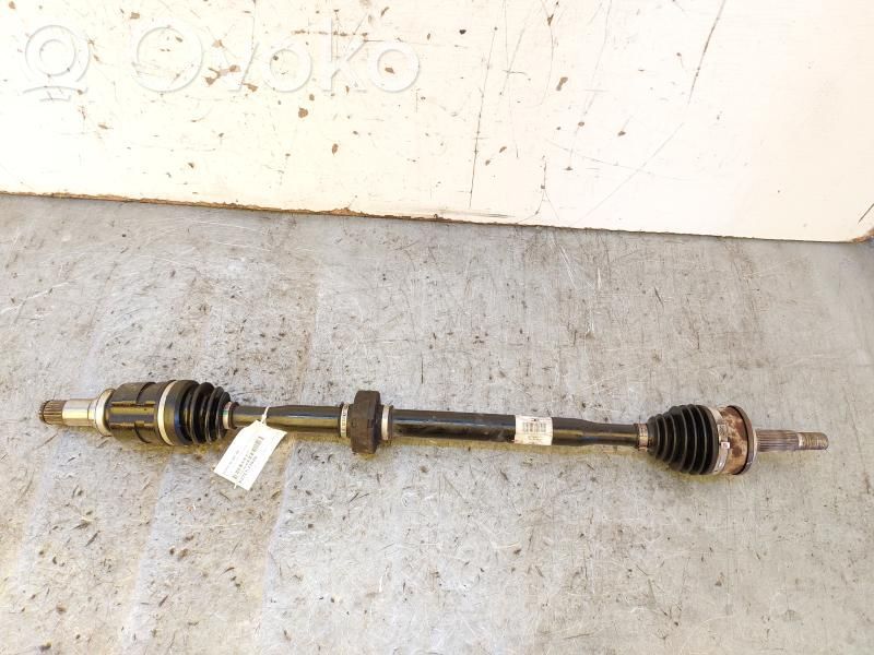 Toyota Auris E180 Eje de transmisión delantero 