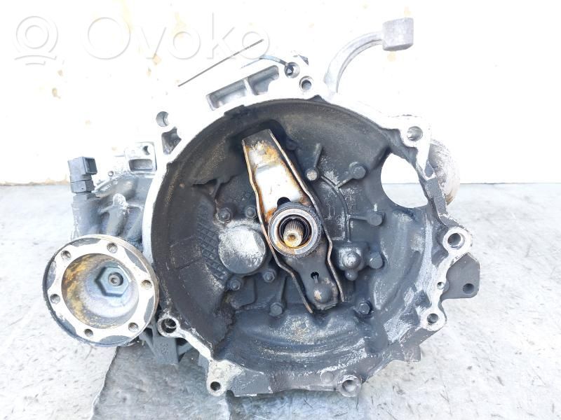 Volkswagen Polo Manualna 5-biegowa skrzynia biegów 