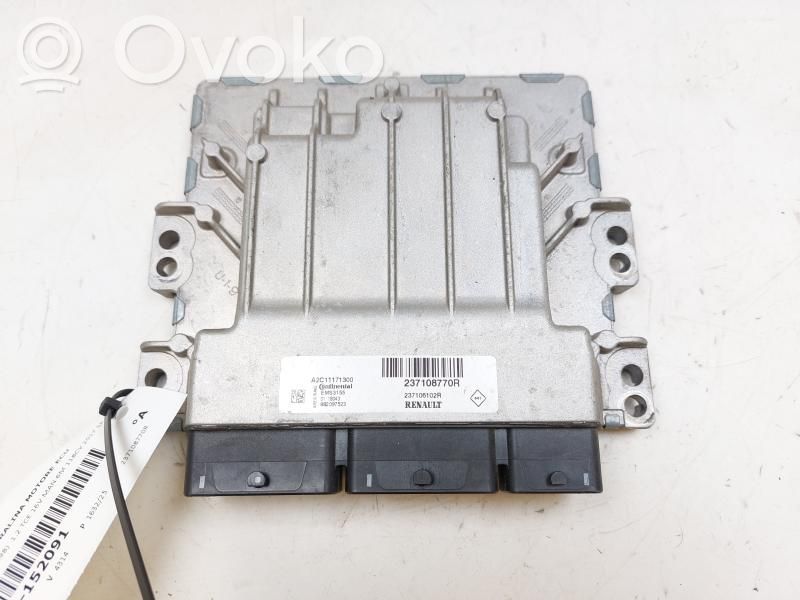 Renault Clio IV Engine control unit/module 
