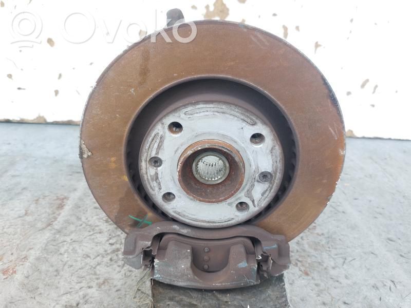 Citroen C3 Cubo de rueda delantera 