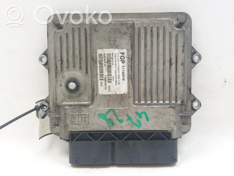 Lancia Ypsilon Engine control unit/module 