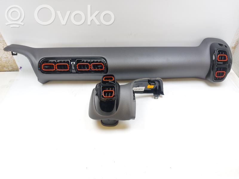 Citroen C3 Aircross Hansikaslokeron koristelista 