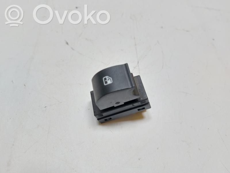 Lancia Ypsilon Xenon control unit/module 