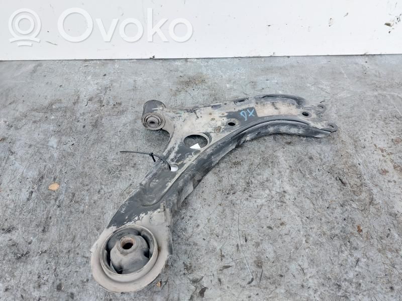 KIA Sportage Braccio di controllo sospensione anteriore 