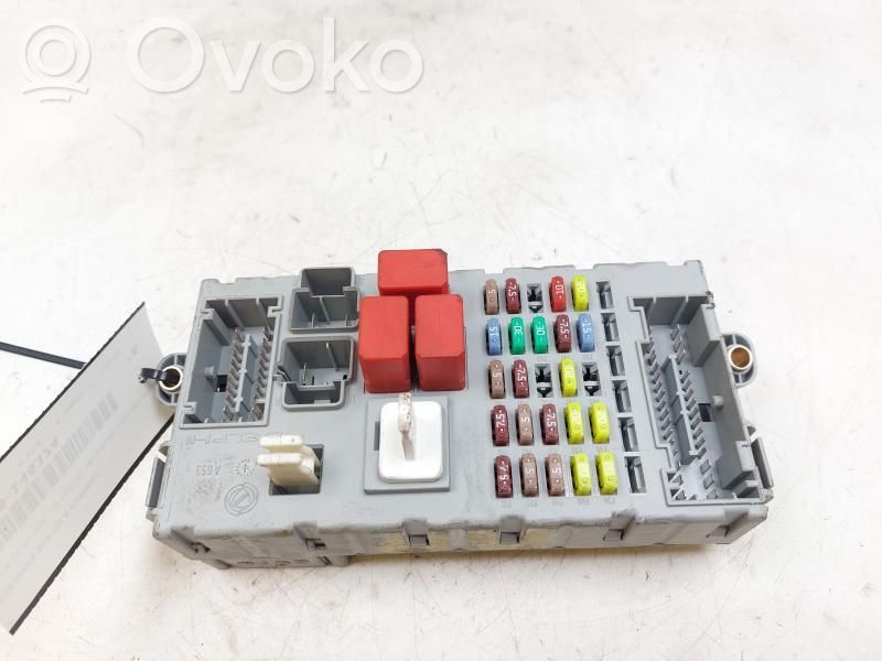 Lancia Delta Fuse module 