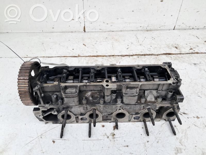 Peugeot 2008 I Engine head 