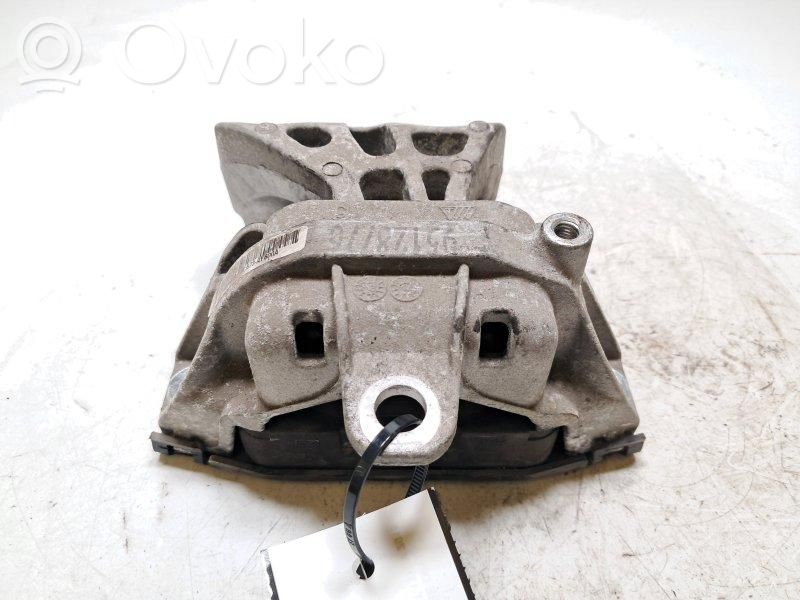 Engine mount bracket   95135160,95128776