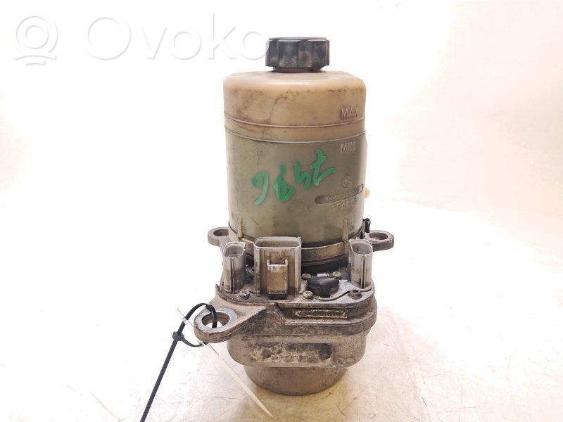 Ford Focus Power steering pump 