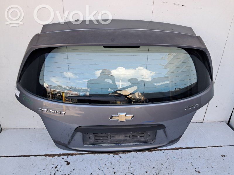 Chevrolet Aveo Puerta del maletero/compartimento de carga 