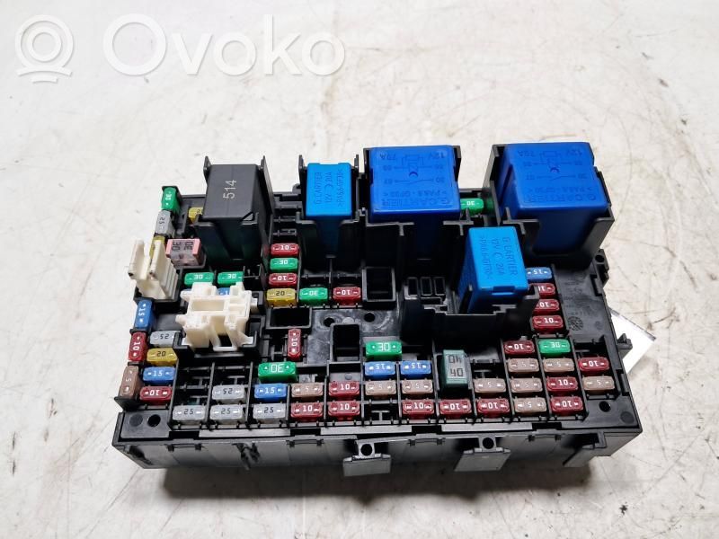 Dacia Duster III Module de fusibles 