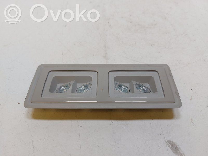 Skoda Octavia Mk4 Éclairage lumière plafonnier avant 