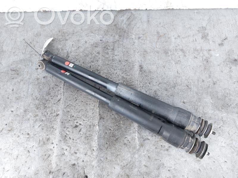 Toyota Yaris Barra stabilizzatrice anteriore/stabilizzatore 