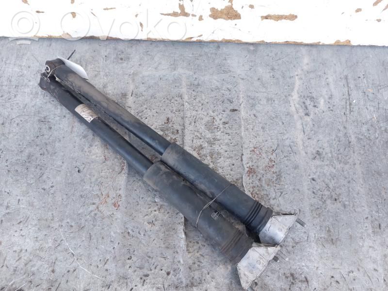 Mercedes-Benz A W177 Bară/bieletă antiruliu față