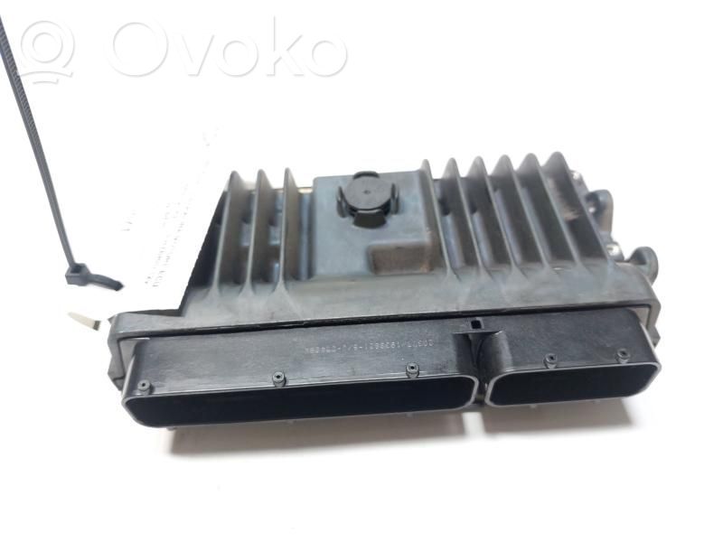Toyota Yaris Engine control unit/module 