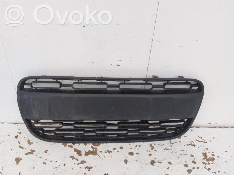Fiat Panda III Atrapa chłodnicy / Grill 