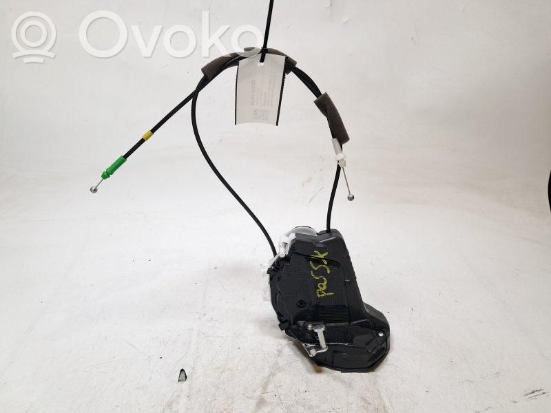 Toyota Yaris Takaoven lukko 