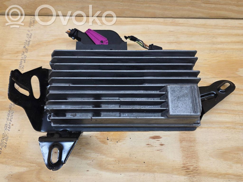 Audi A5 8T 8F Amplificateur de son 