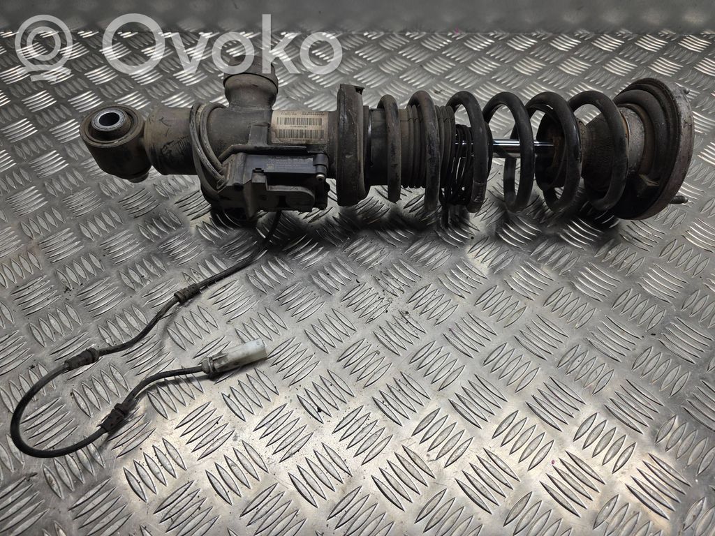 BMW 6 F12 F13 Amortyzator osi tylnej ze sprężyną 