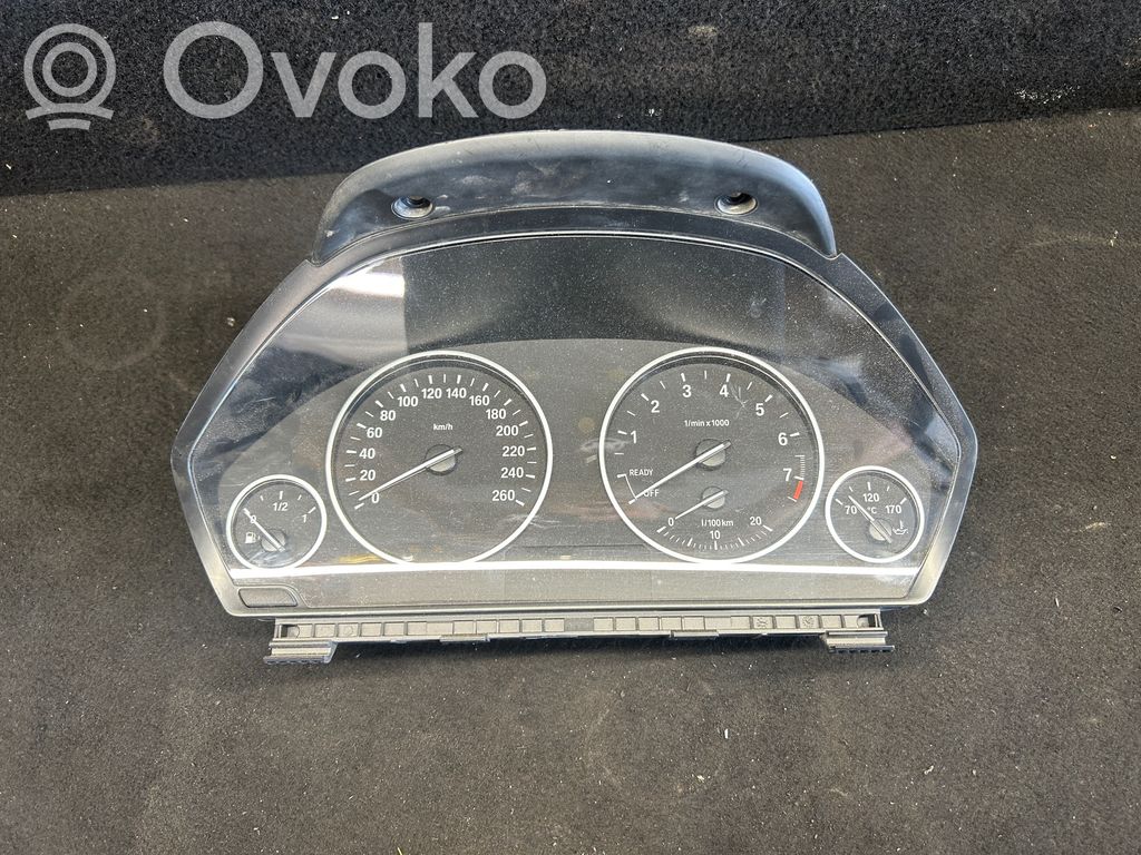 BMW 3 F30 F35 F31 Spidometrs (instrumentu panelī) 