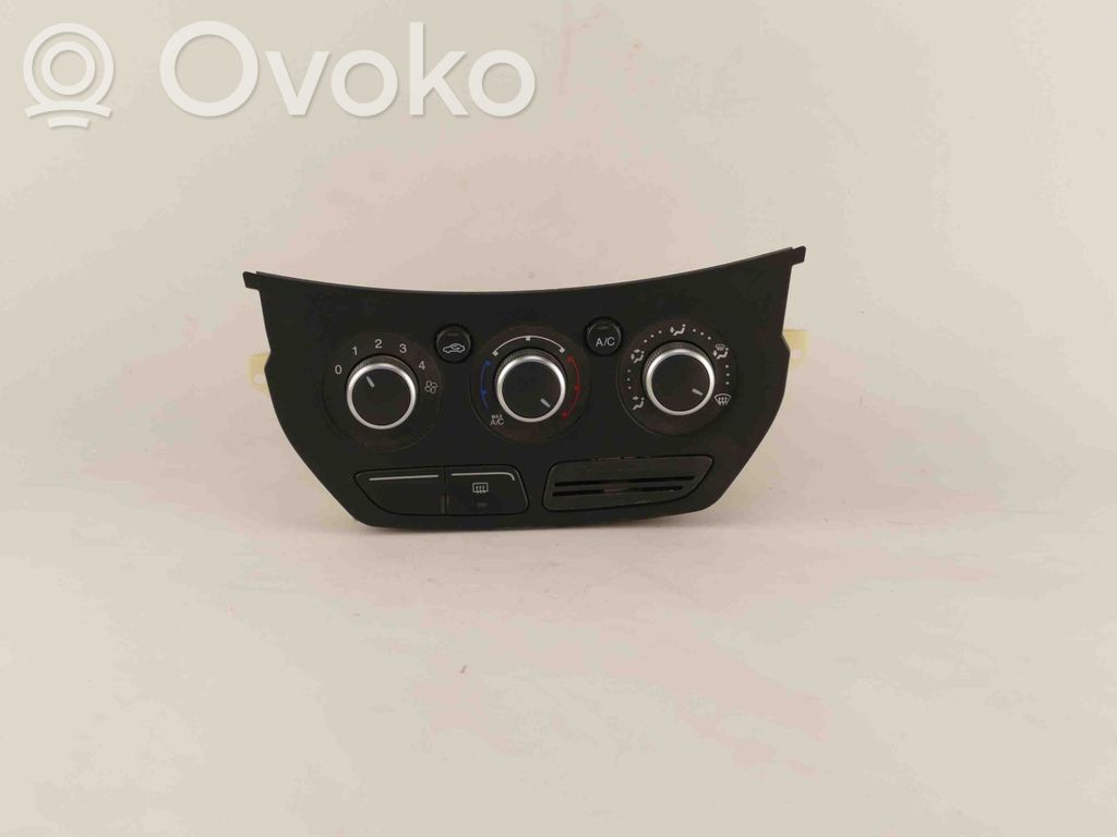 Ford Kuga II Interior fan control switch 