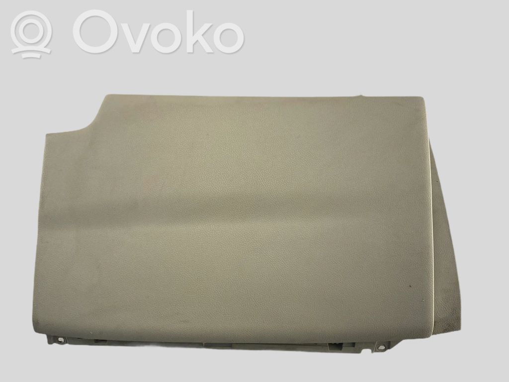 Ford Edge II Glove box 