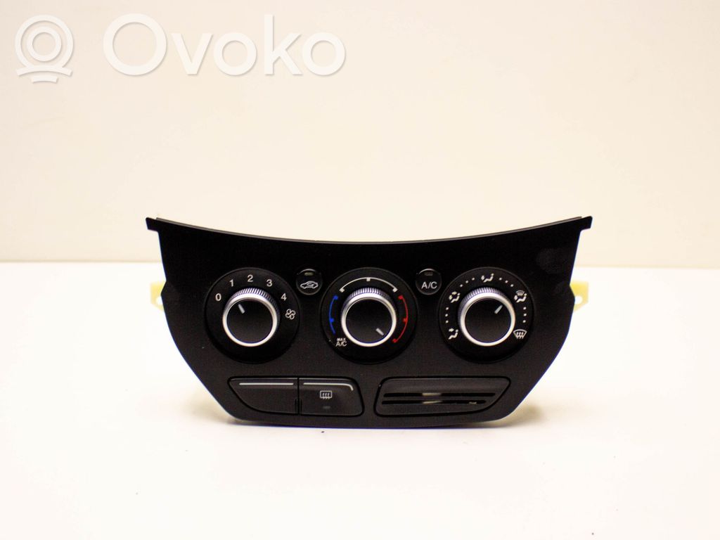 Ford Kuga II Interior fan control switch 