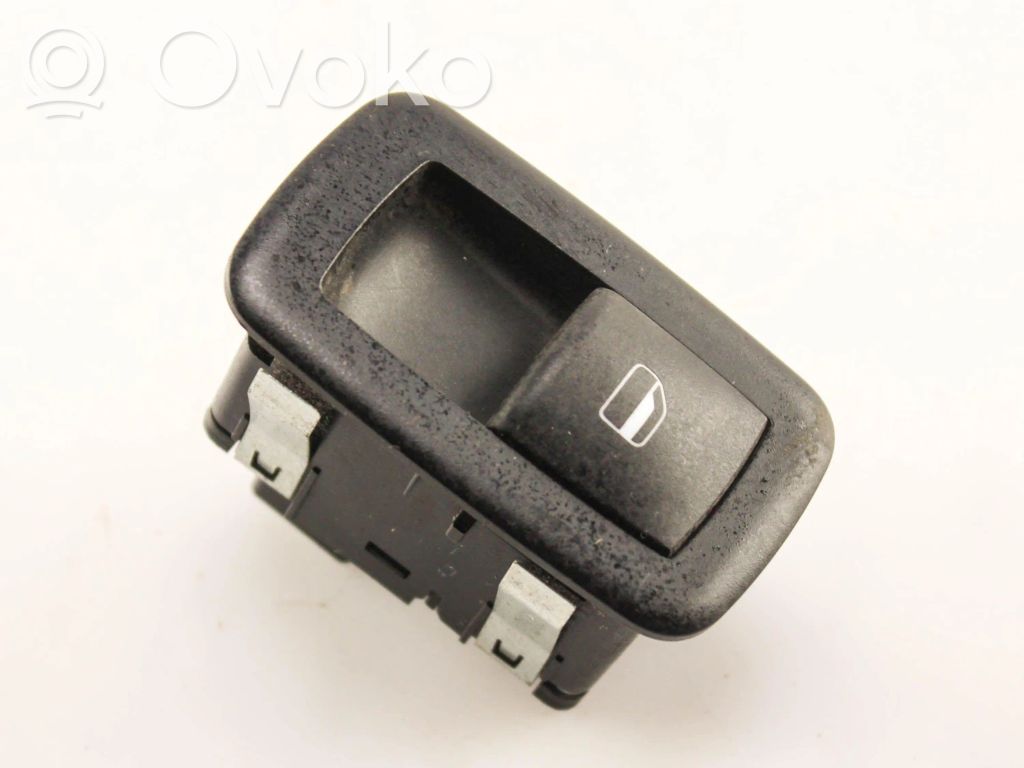 Electric window control switch   10019242