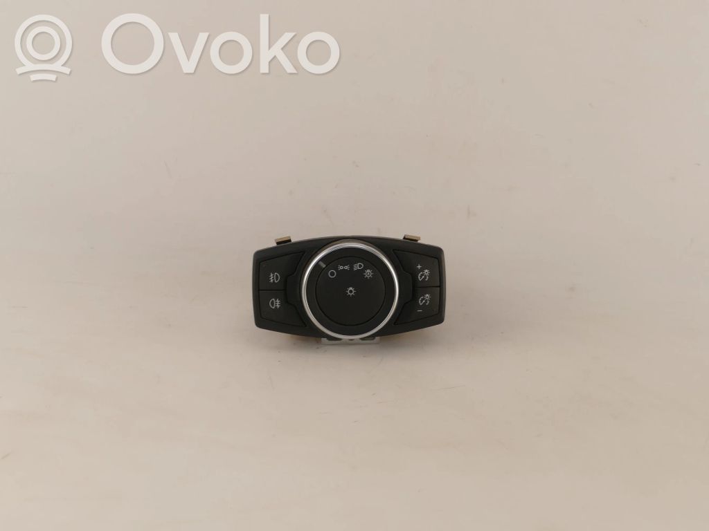 Ford Focus Light switch 
