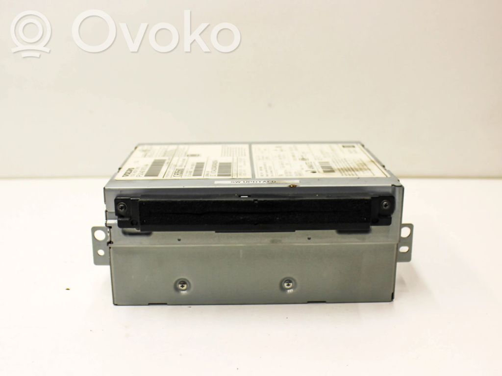 GPS navigation control unit/module   P31421873AA