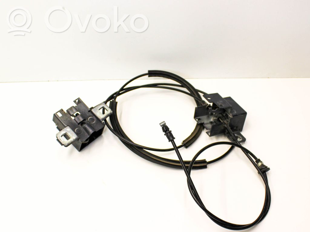 Jaguar XK - XKR Engine bonnet/hood lock/catch 