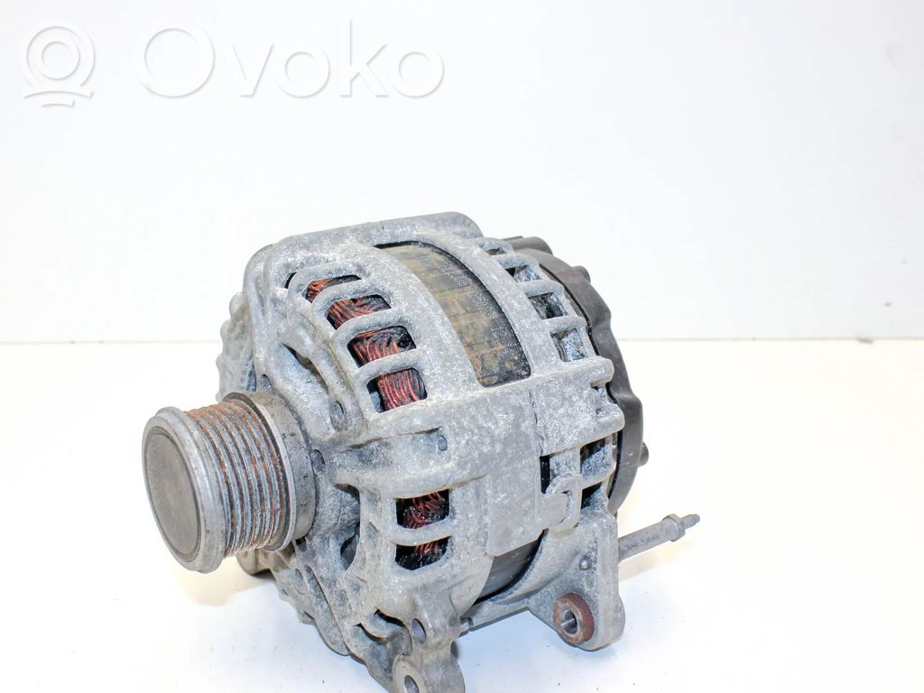 Volkswagen PASSAT B8 Ģenerators 