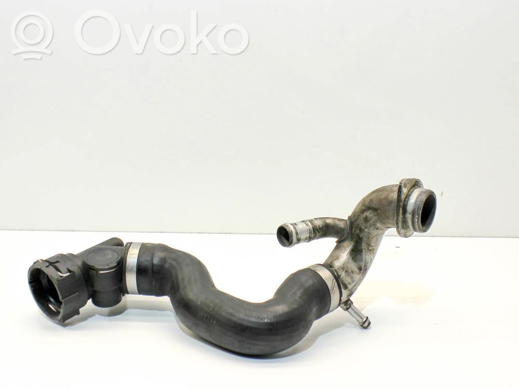 BMW 5 F10 F11 Engine coolant pipe/hose 