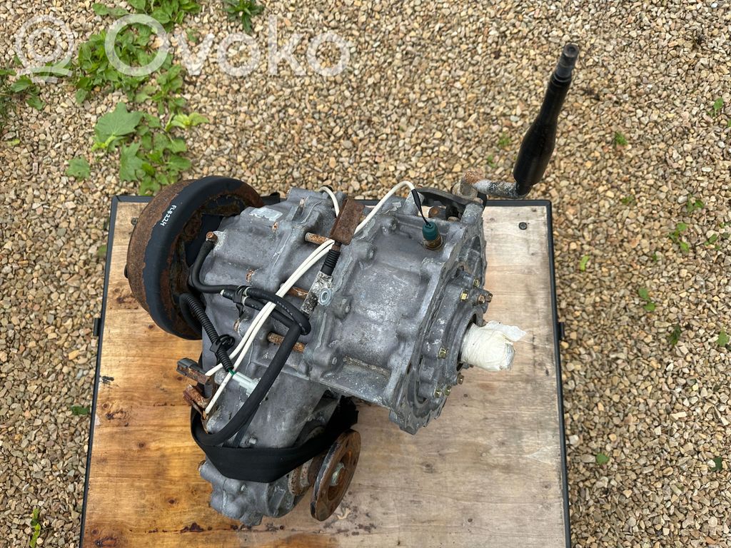 Nissan Patrol Y61 Mechaninė 5 pavarų dėžė 