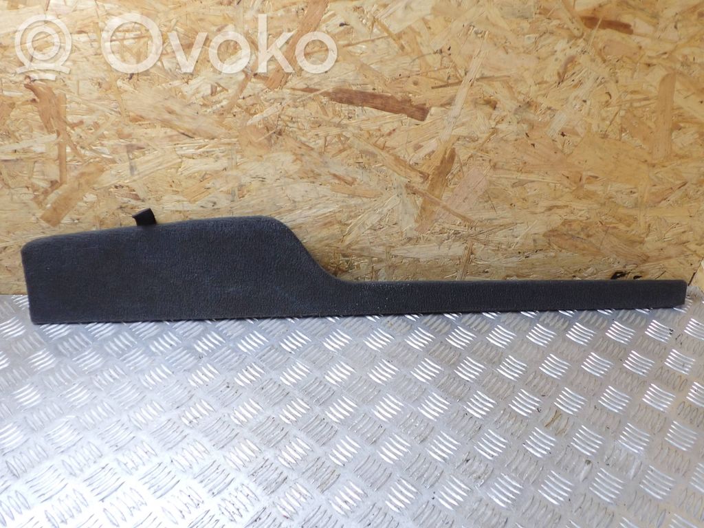 Trunk/boot side trim panel