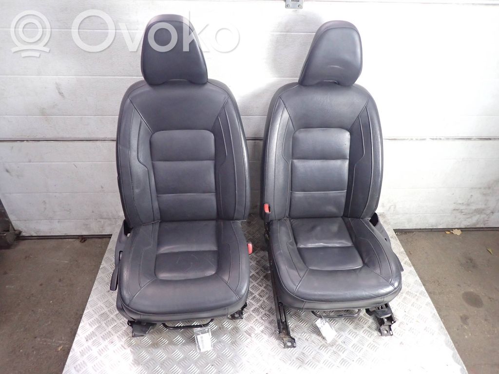 Volvo V70 Fotel przedni kierowcy 