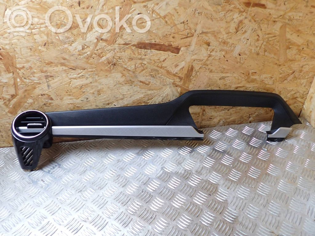 Skoda Fabia Mk4 (6VA) Garniture de tableau de bord 