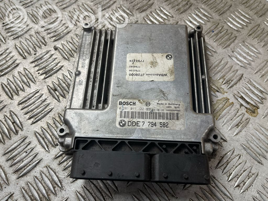 BMW 3 E46 Dzinēja vadības bloks 