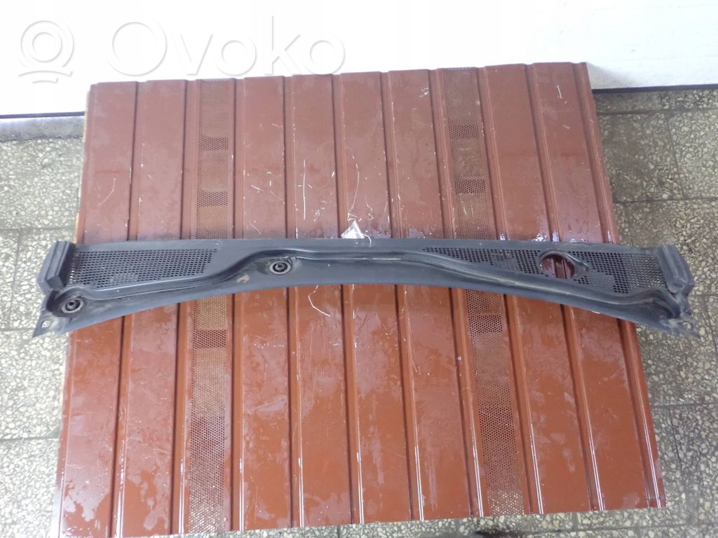 Dacia Lodgy Wiper trim 