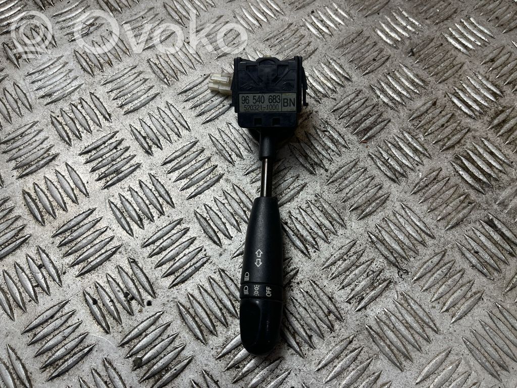 Daewoo Kalos Light switch 