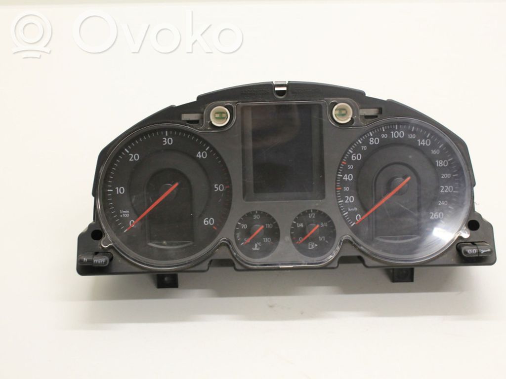Volkswagen PASSAT B6 Vitezometru (grup de instrumente) 