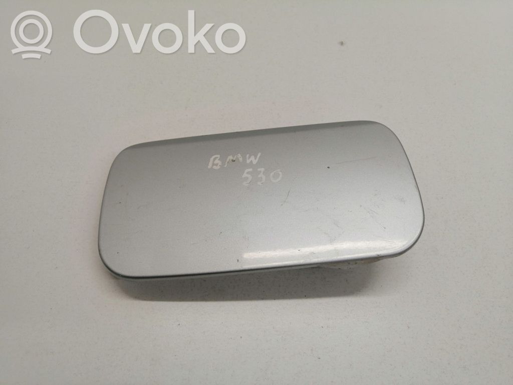 Polttoainesäiliön korkki