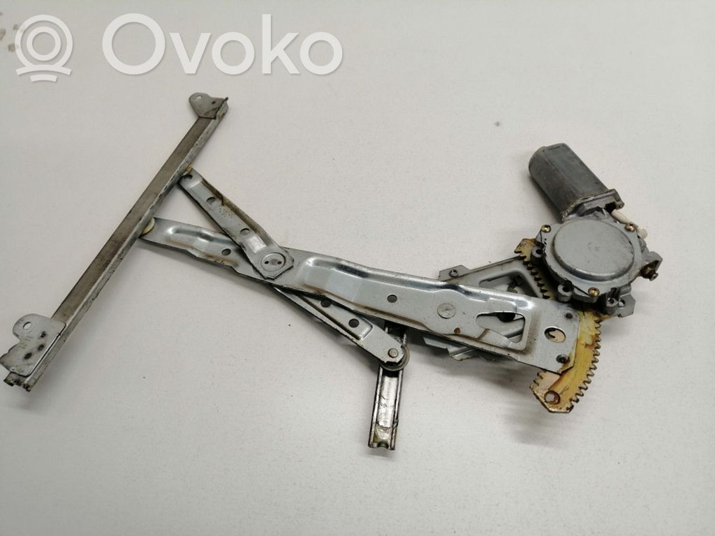 Subaru Legacy Regulador de puerta trasera con motor 