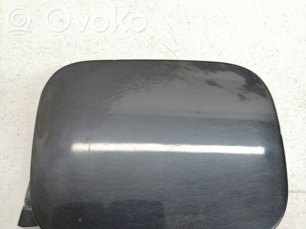Audi A6 S6 C5 4B Polttoainesäiliön korkki 