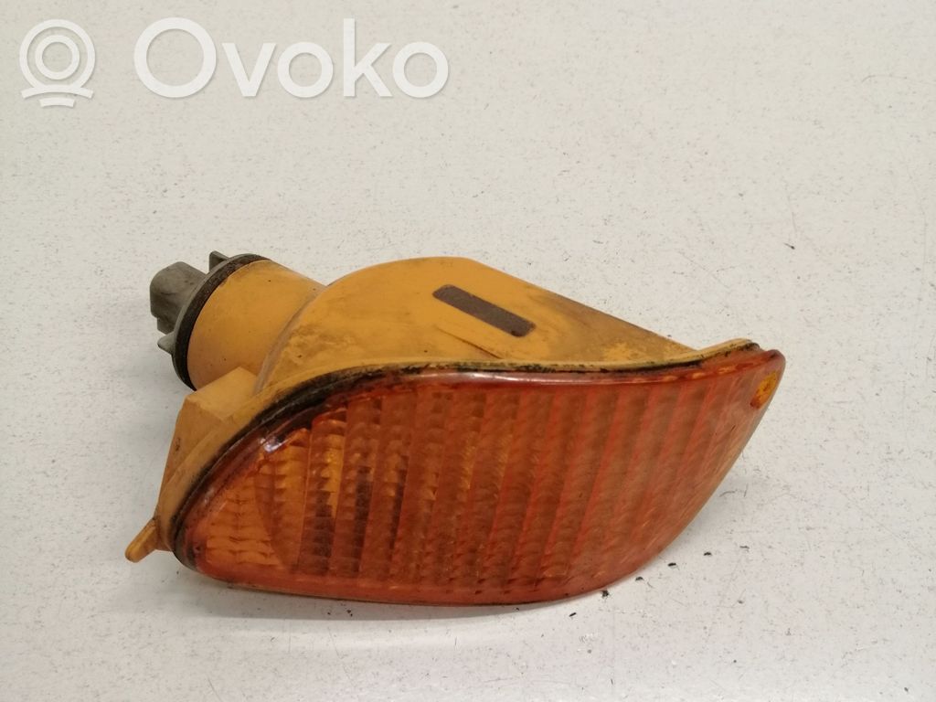 Ford Focus Front indicator light 