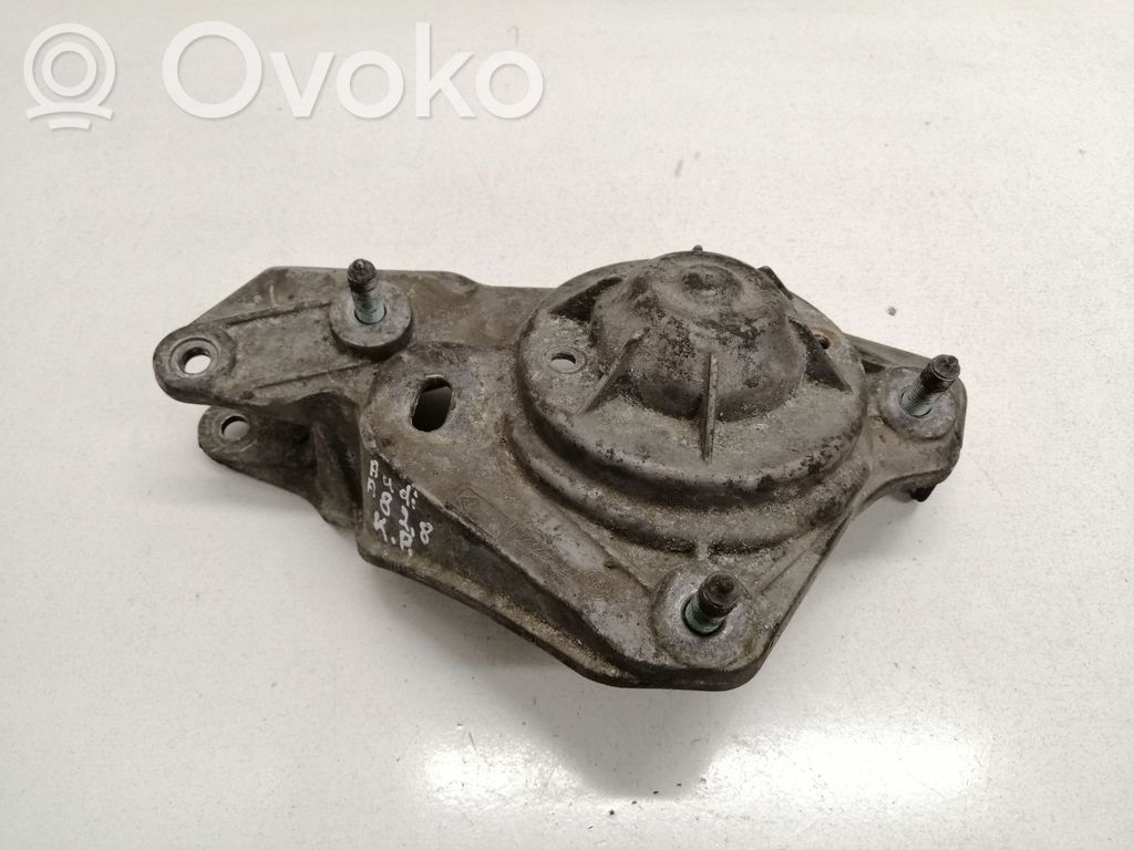 Audi A8 S8 D2 4D Coil spring mount 