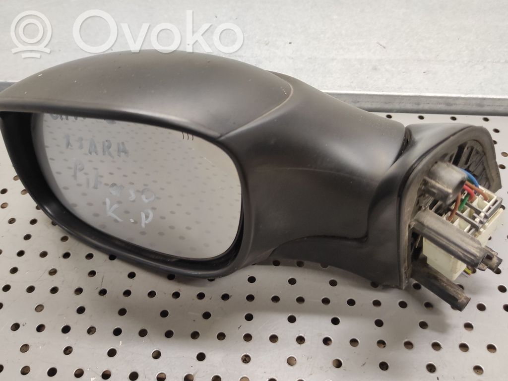 Citroen Xsara Picasso Front door electric wing mirror 