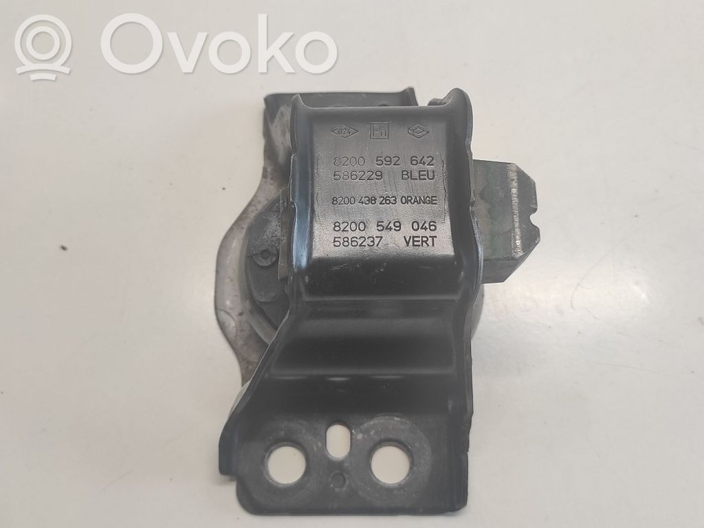 Renault Scenic II -  Grand scenic II Engine mount bracket 