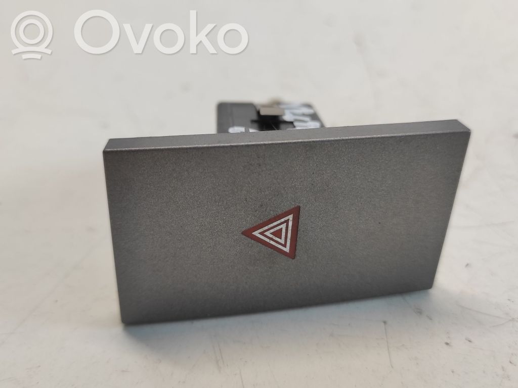 Opel Vectra C Hazard light switch 