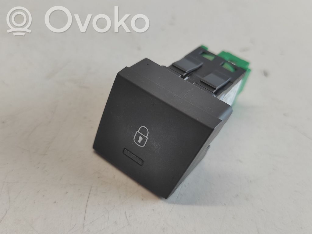 Peugeot 508 Central locking switch button 