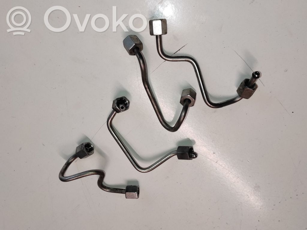 Audi A4 S4 B8 8K Przewód paliwa 